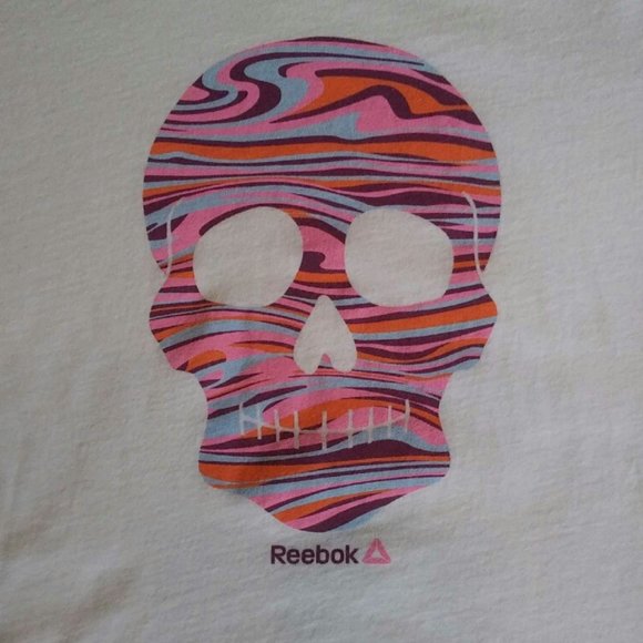 Reebok tee with skull design - youth size Large - Picture 2 of 3
